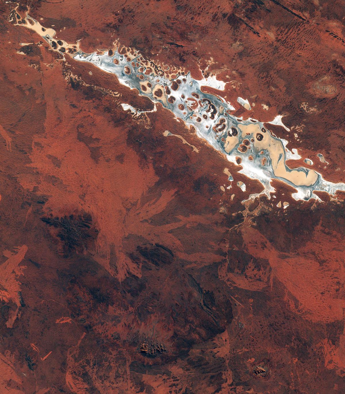 Earth From Space: Lake Amadeus In The Australian Desert