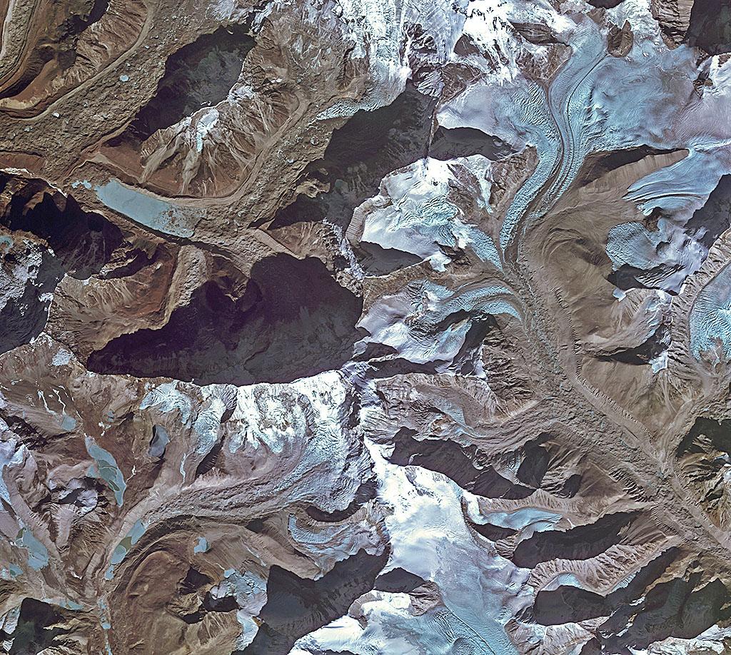 Beautiful image of the Imja Glacier, Himalayas