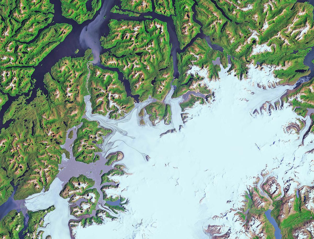 Perfect Pío XI Glacier footage