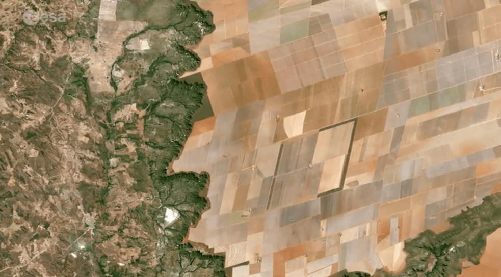 Earth from space: a look into central Brazil