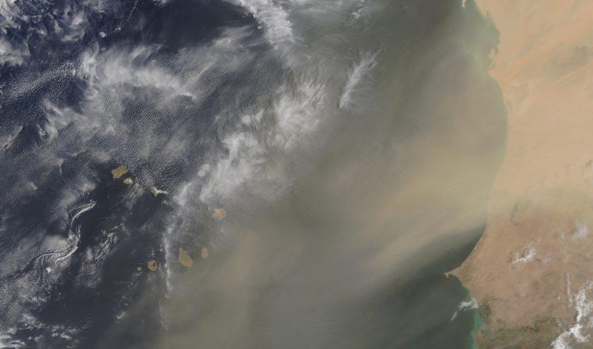 Dust storm off western Africa