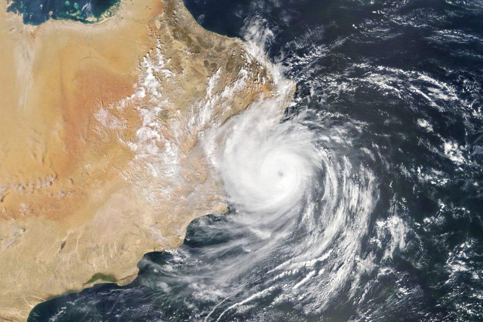 Tropical Cyclone Hikaa reaches the Arabian Peninsula