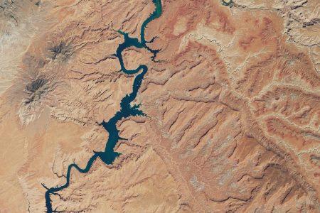 2019/10/lakepowell_oli_2019243_lrg.jpg