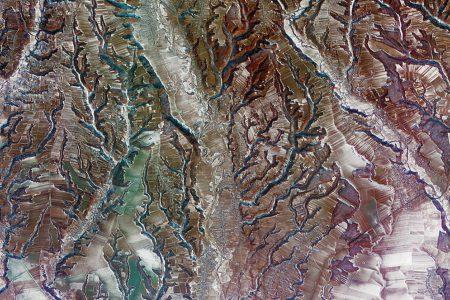 2020/07/Southern_central_Romania_pillars.jpg