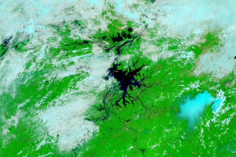 Poyang Lake has reached a record high
