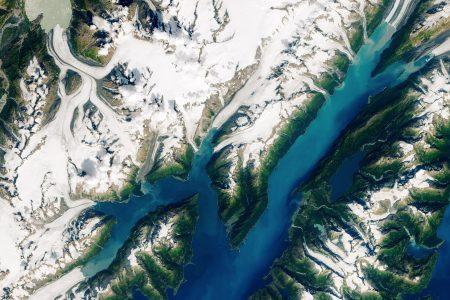 barryglacier_oli_2019236_lrg.jpg