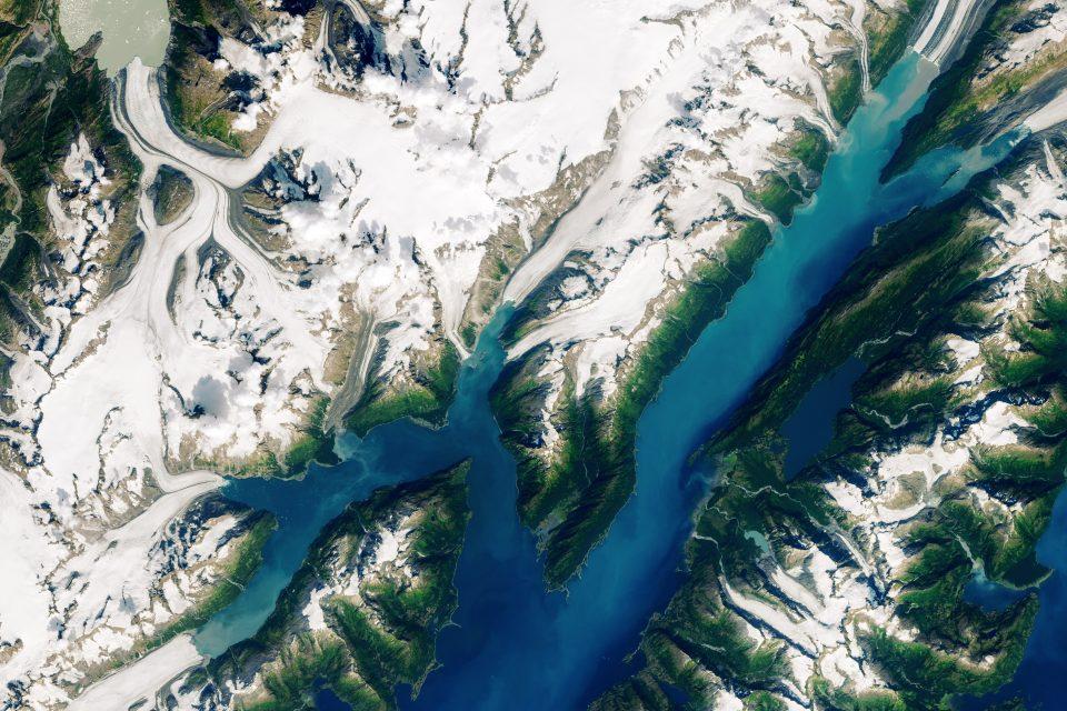 A landslide in Barry Arm could produce largest known tsunami
