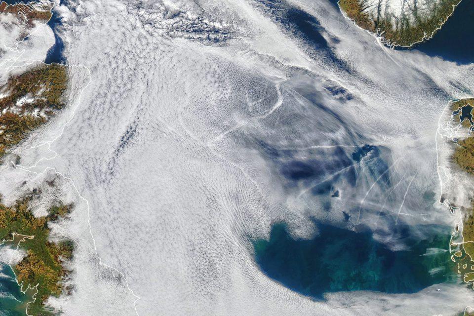 Ship tracks across the North Sea
