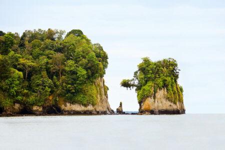 Buenaventura,Ladrilleros,And,Juanchaco,Cliffs,In,The,Pacific,Coast,Of
