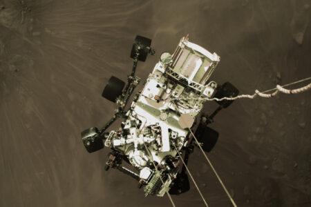 2021/09/Perseverance_Landing_Skycrane.jpg