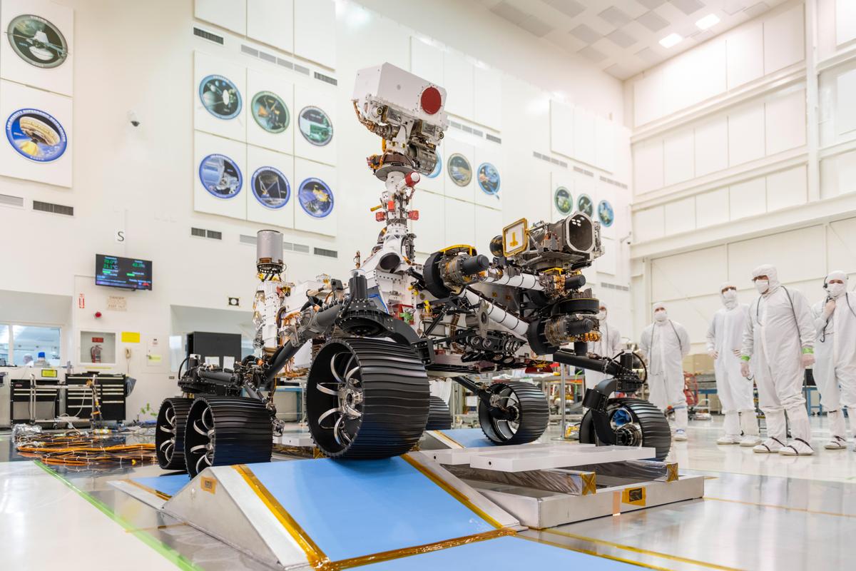 2021/09/Mars-2020-Rover-Is-Roving.jpg