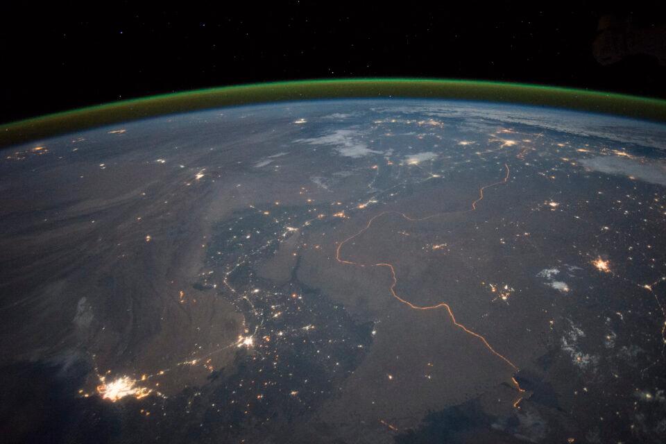 A very bright international border