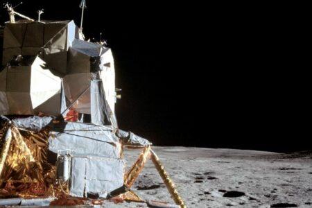2021/09/34..the-lunar-768w.jpg