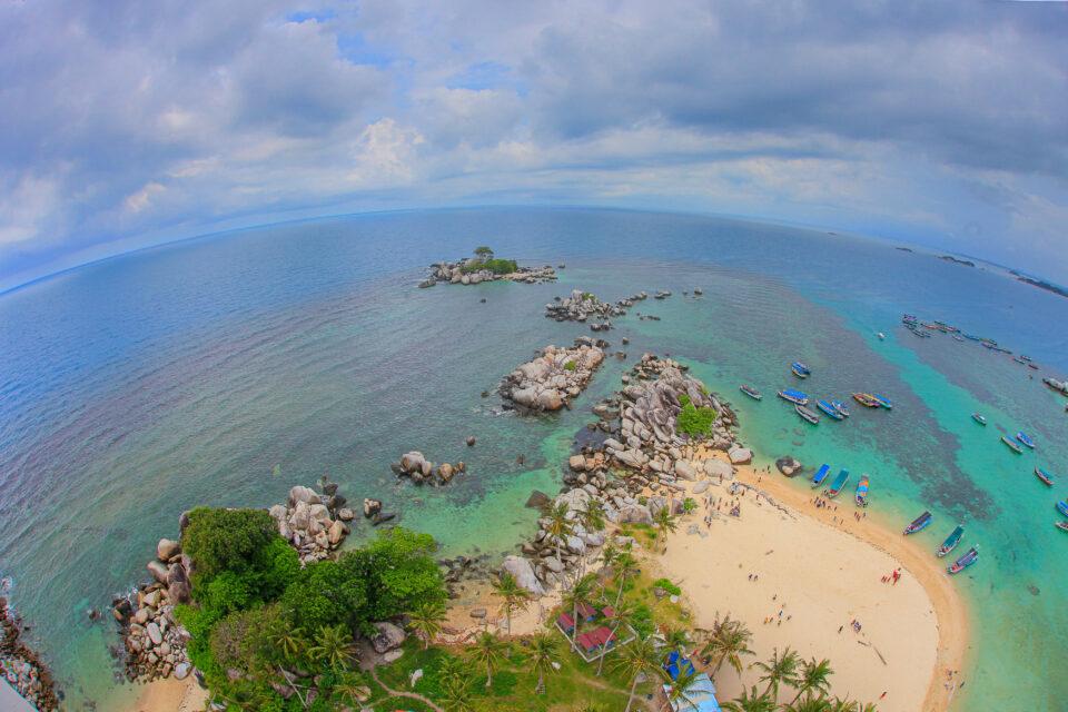 Lengkuas Island    Belitung, Indonesia