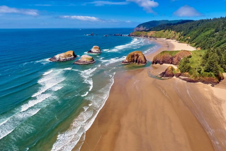 Cannon Beach    Cannon Beach, Oregon