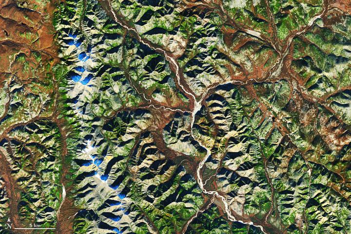 Fall colors fade in the Dzhugdzhur Mountains