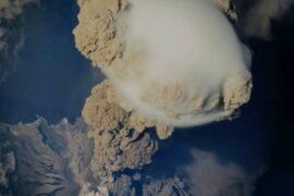 Violent volcanic eruptions persisted on Mars for millions of years