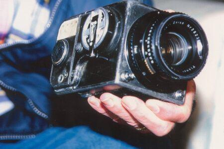 2021/11/gordon-cooper-camera-.jpg