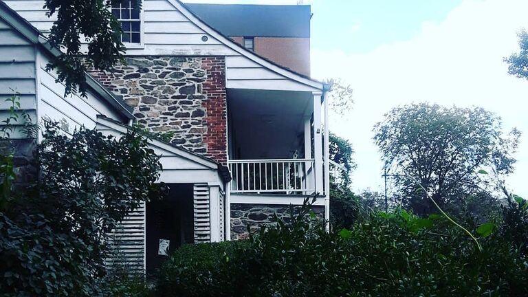 A home to ten