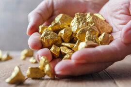 What makes some heavy metals safe to eat?