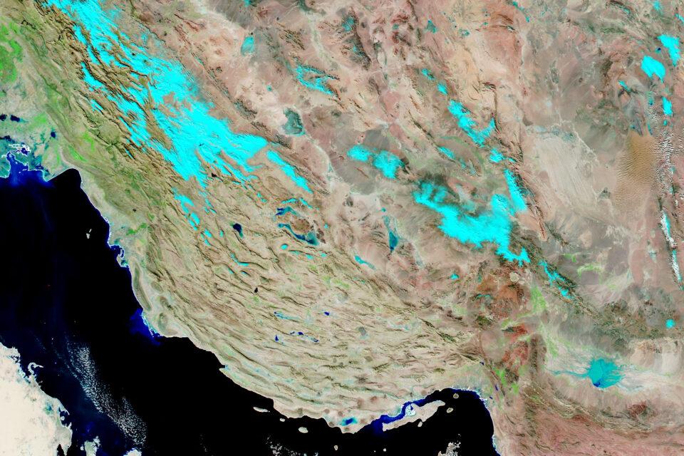 Deadly flooding in southern Iran