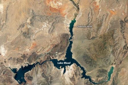 2022/07/lakemeadwide_oli2_2022184.jpg