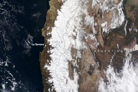 2022/07/snowchile_tmo_2022197-1.jpg
