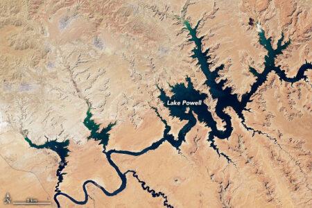2022/08/lakepowell_oli2_2022218.jpg