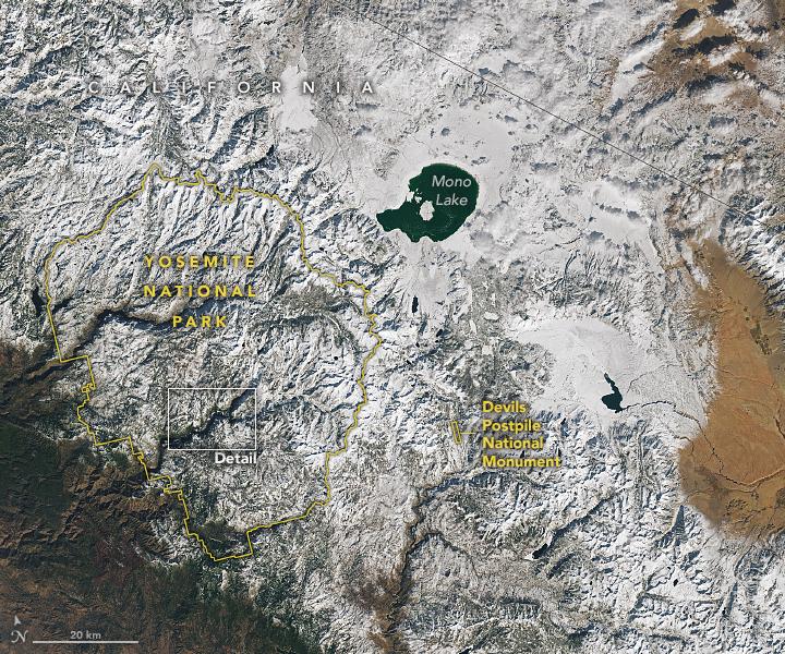 Winter storm covers Yosemite National Park with snow