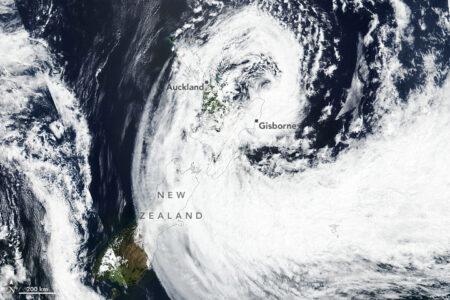 2023/02/cyclonegabrielle_vir_2023045-1.jpg