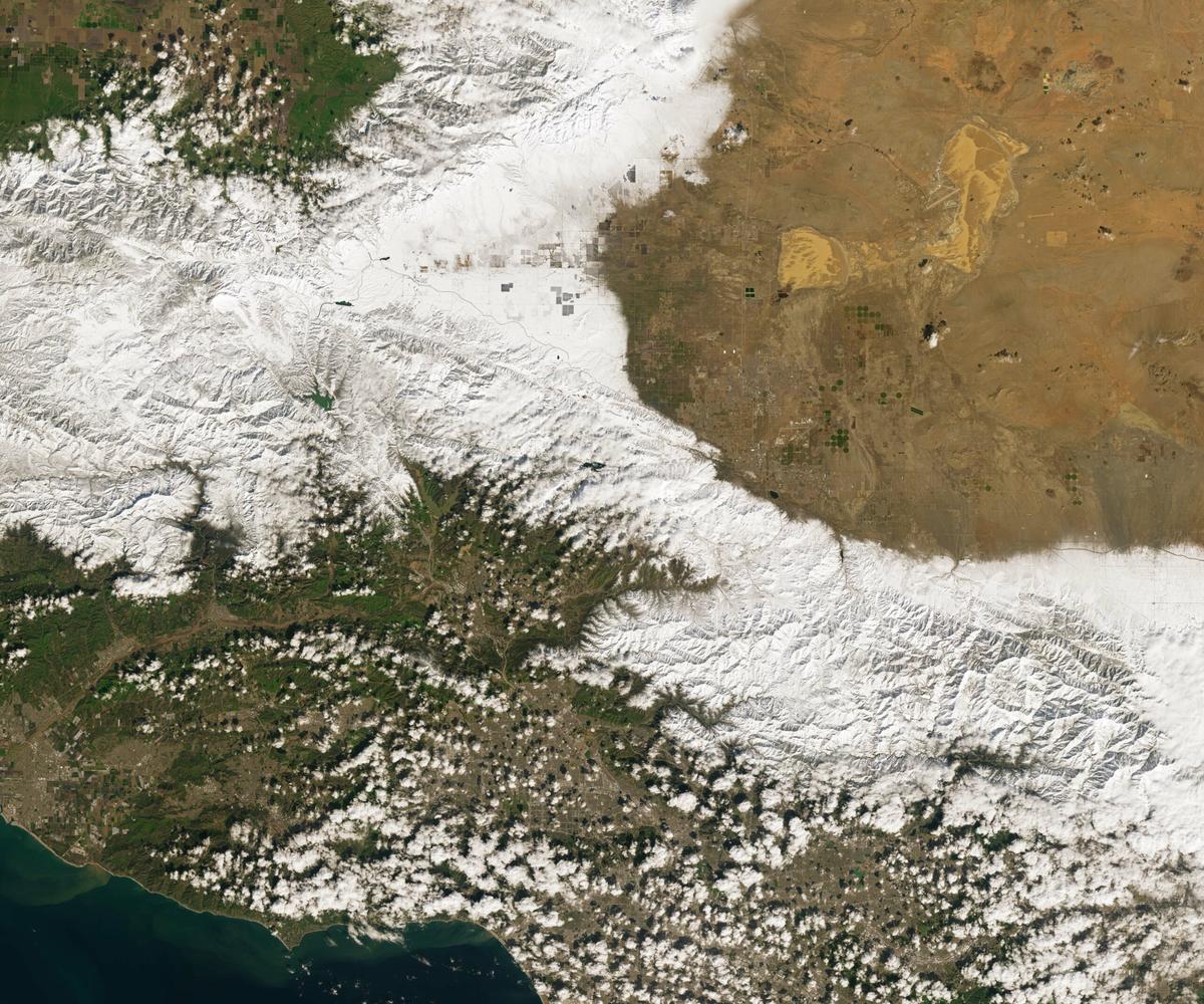 socalsnow_oli2_2023057_lrg.jpg