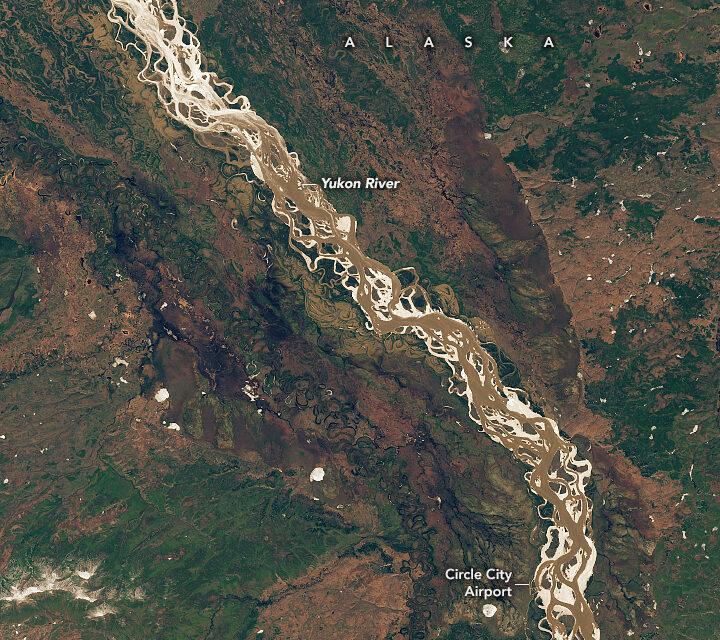 Rapid spring melt in Alaska triggers damaging river floods