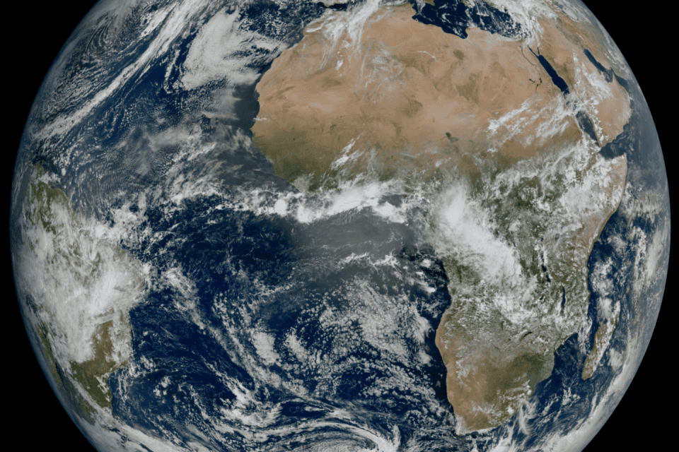 Meteosat weather satellite captures Earth in stunning detail