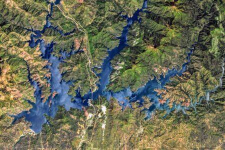 2024/05/Shasta-Lake.jpg