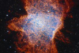Webb captures a star's chaotic farewell