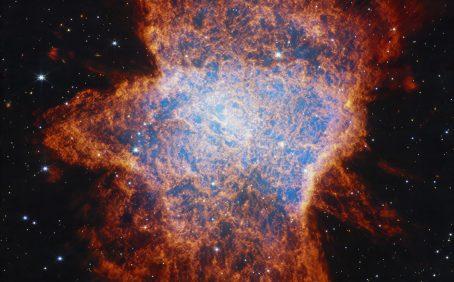 2025/08/NGC-6072.jpg