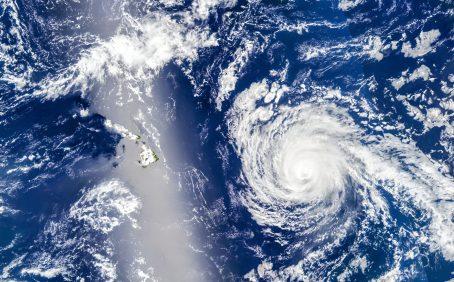 2025/09/Hurricane-Kiko2.jpg